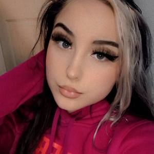 Meet your Posher, Heidi